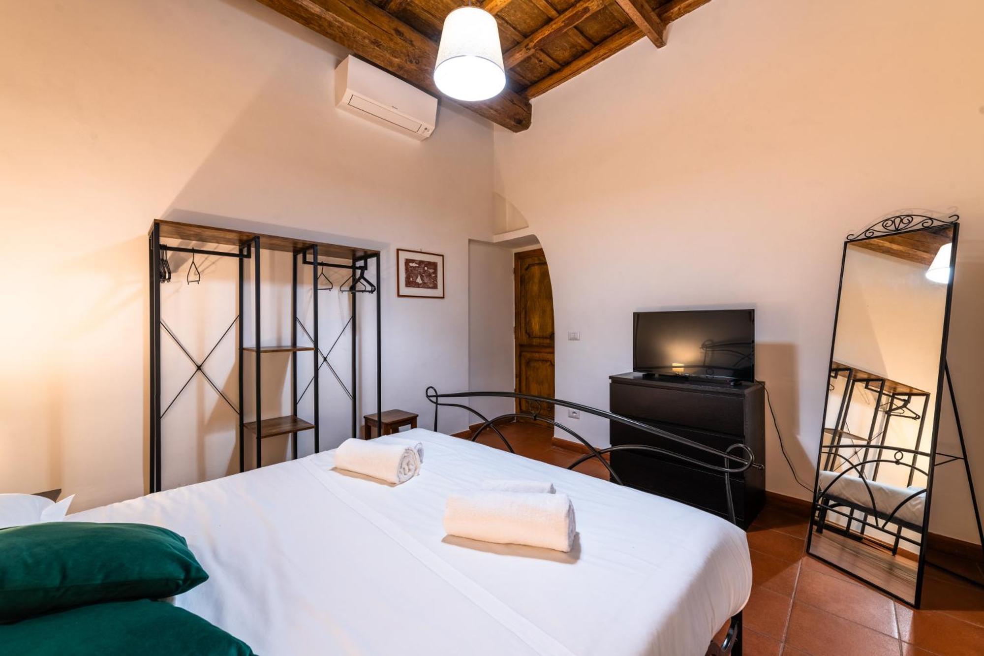 San Calisto Apartment Rome Exterior photo